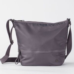 LULULEMON Go lightly shoulder bag